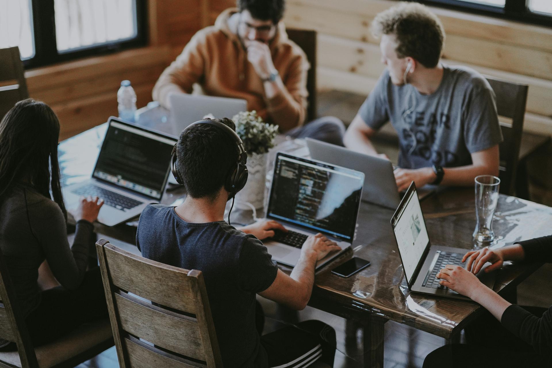 Article Cybersecurity Interview Questions and Prep