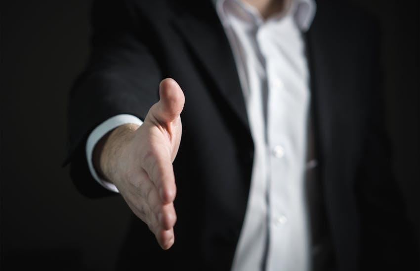 Article Sample Interview Questions from Vault Law's 2025 Annual Associate Survey
